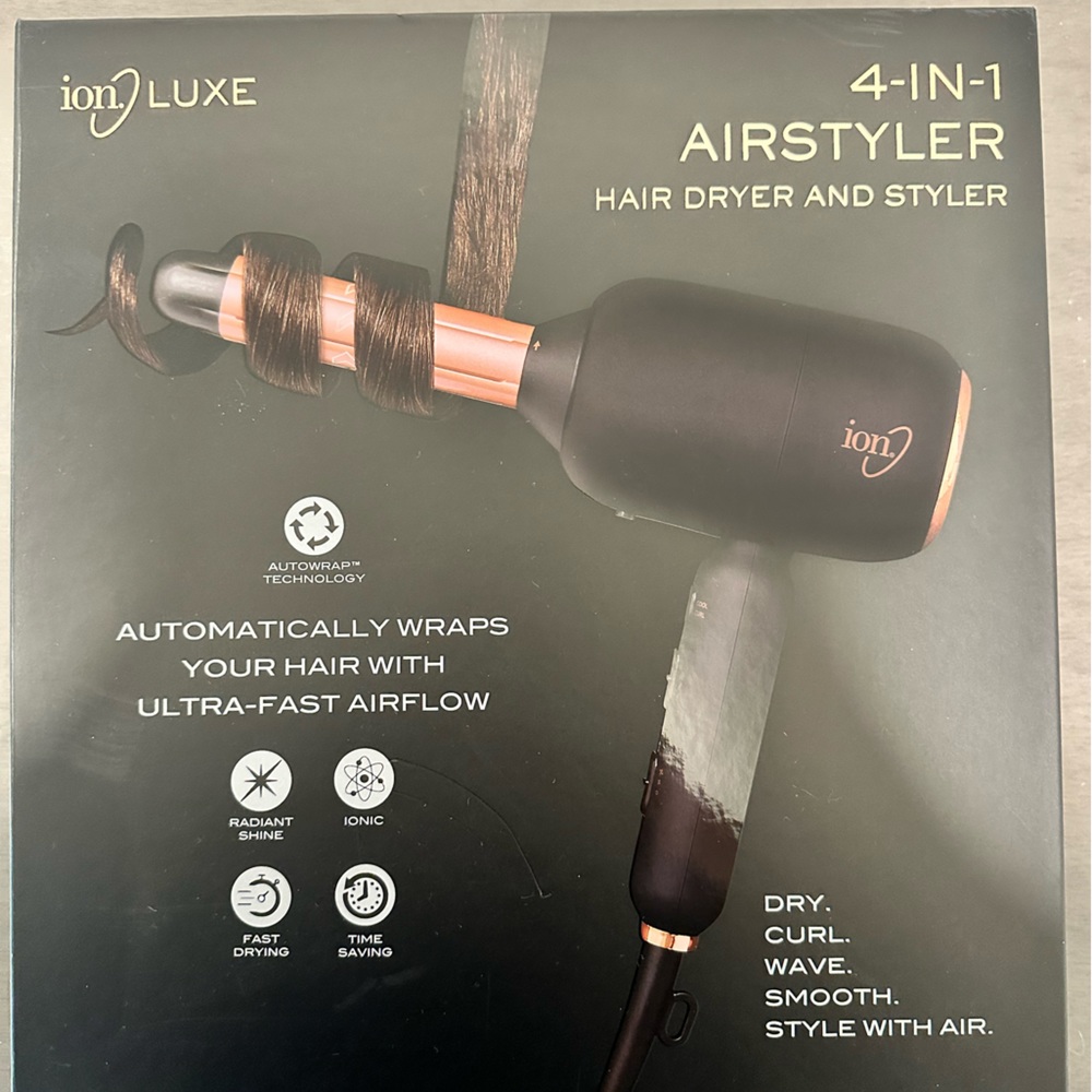 BRAND NEW Ion Luxe- 4-in-1 Air styler